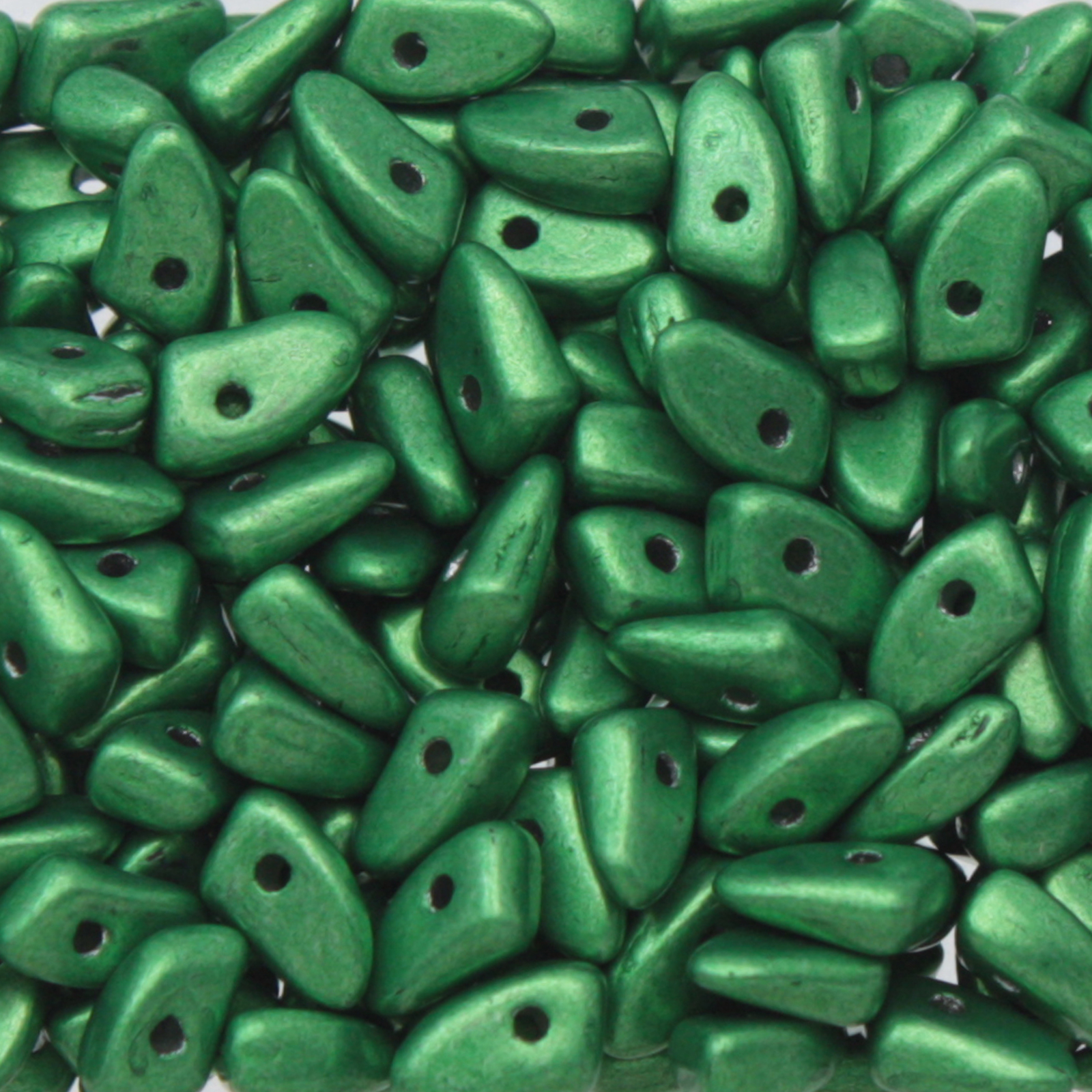 czech glass prong beads - satured metallic kale - 6x3mm | 5gr