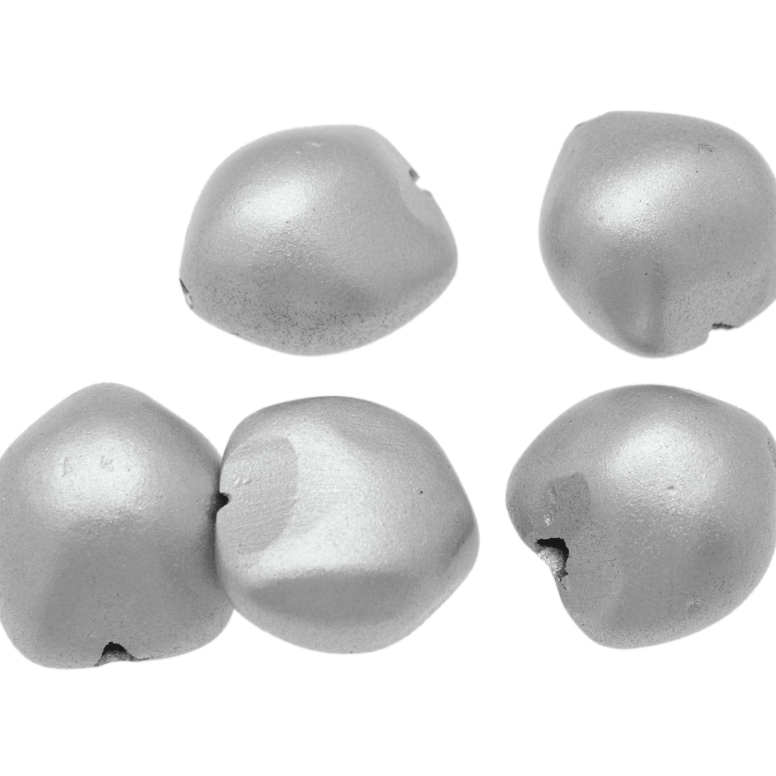 dyed kukuy nuts - metallic silver - 25mm | 4pc