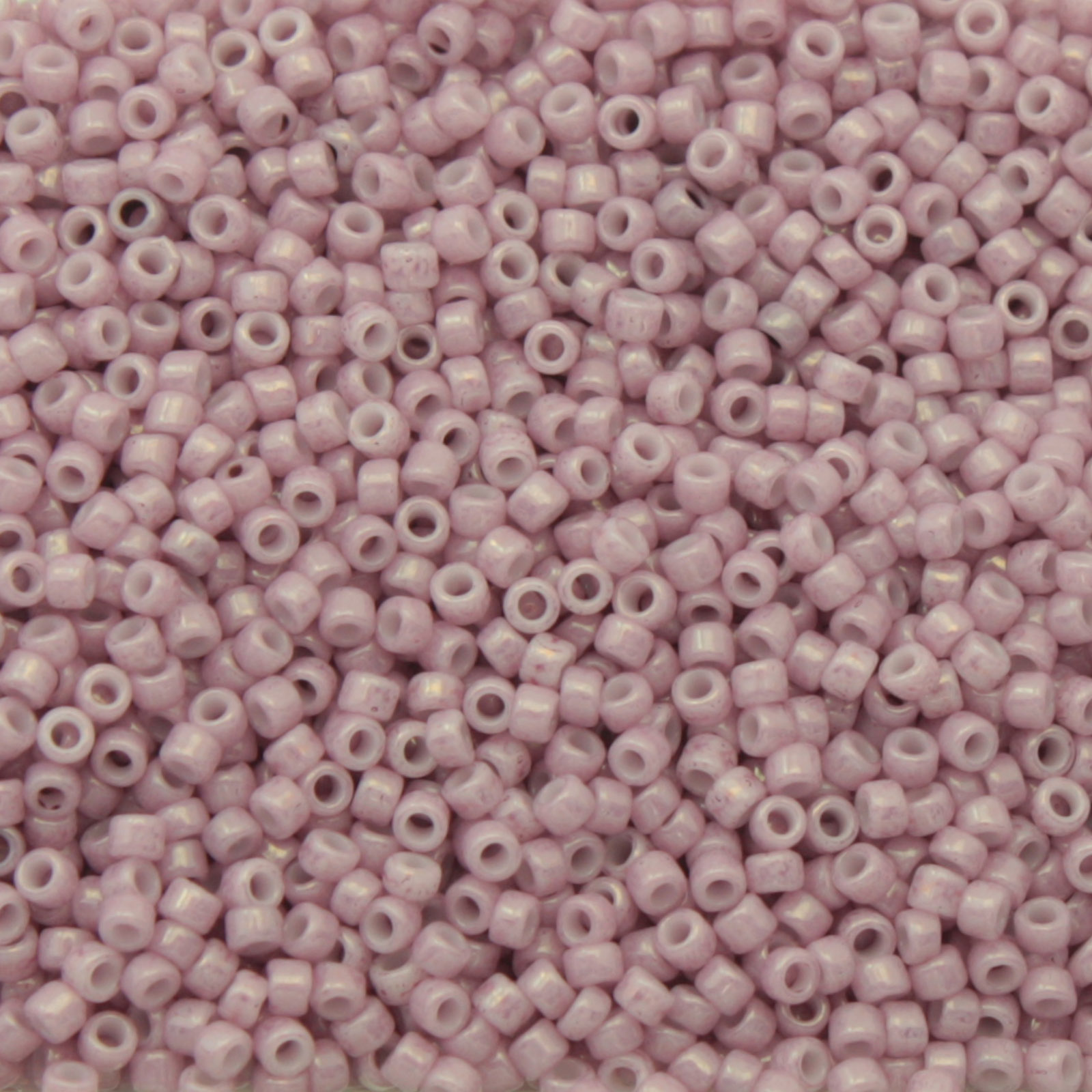rocaille toho seed beads 15/0 - opaque lustered pale mauve (127) | 10gr