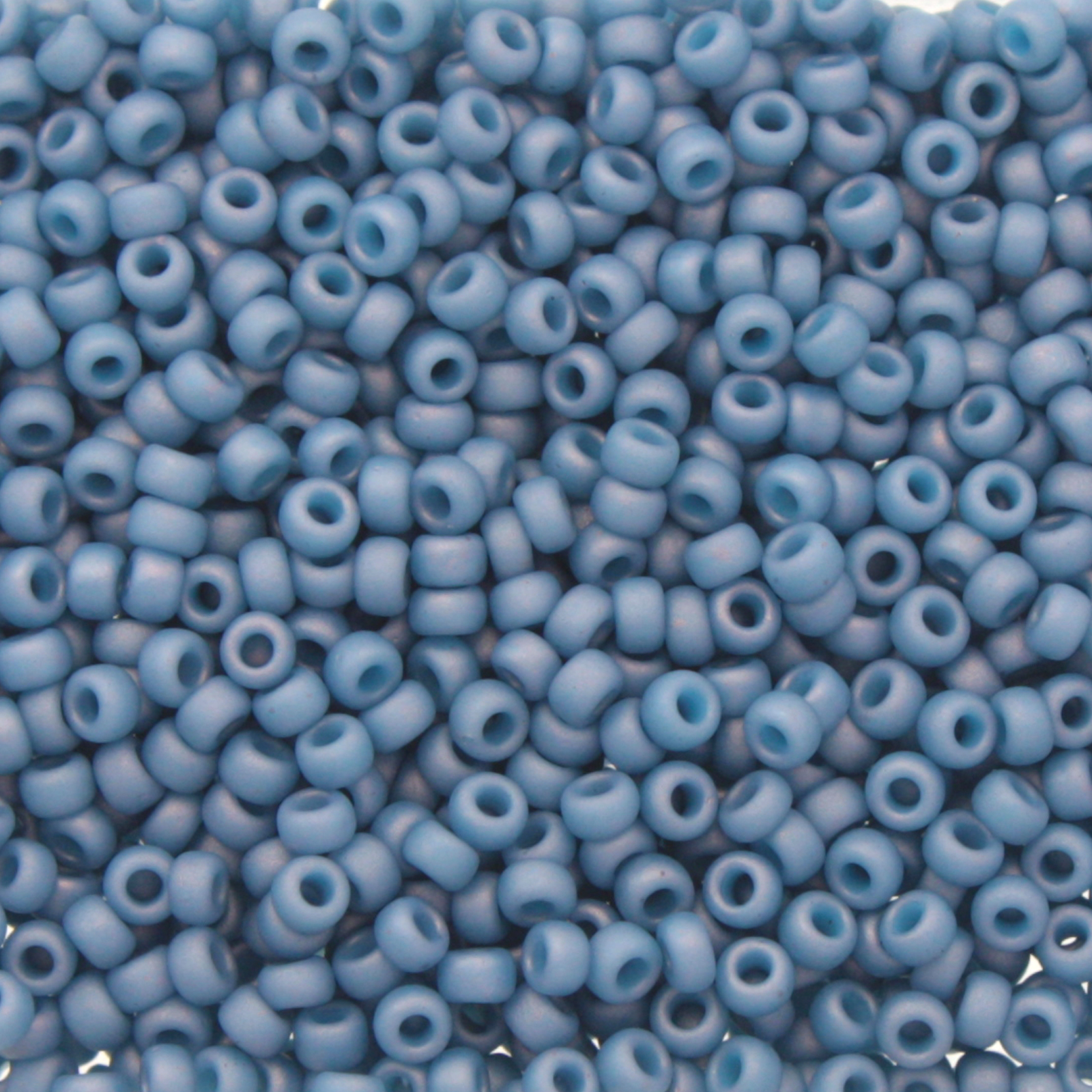 miyuki rocailles 11/0 - opaque matte light denim luster (2038) | 10gr
