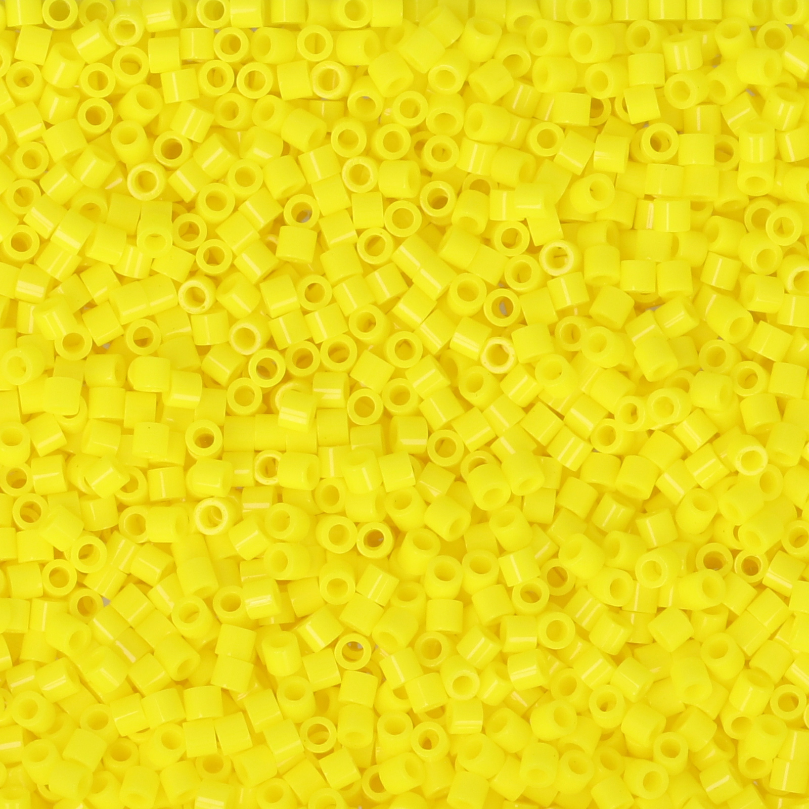 miyuki delica 15/0 - opaque yellow | 5gr