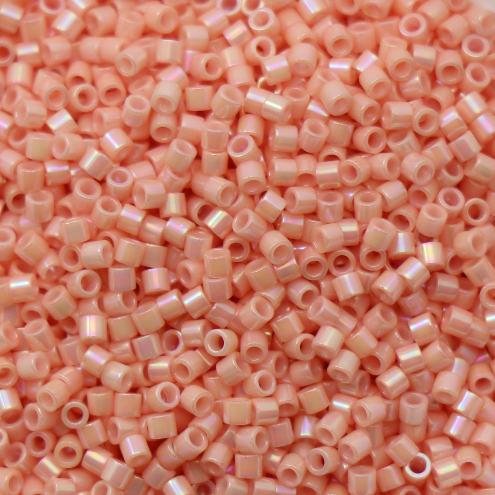 miyuki delica 15/0 - opaque peach luster | 5gr