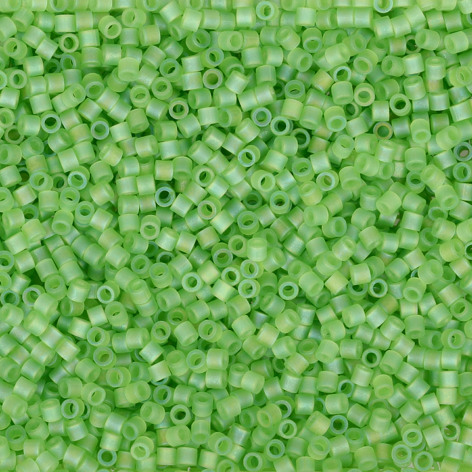 miyuki delica 15/0 - matte transparent lime ab | 5gr