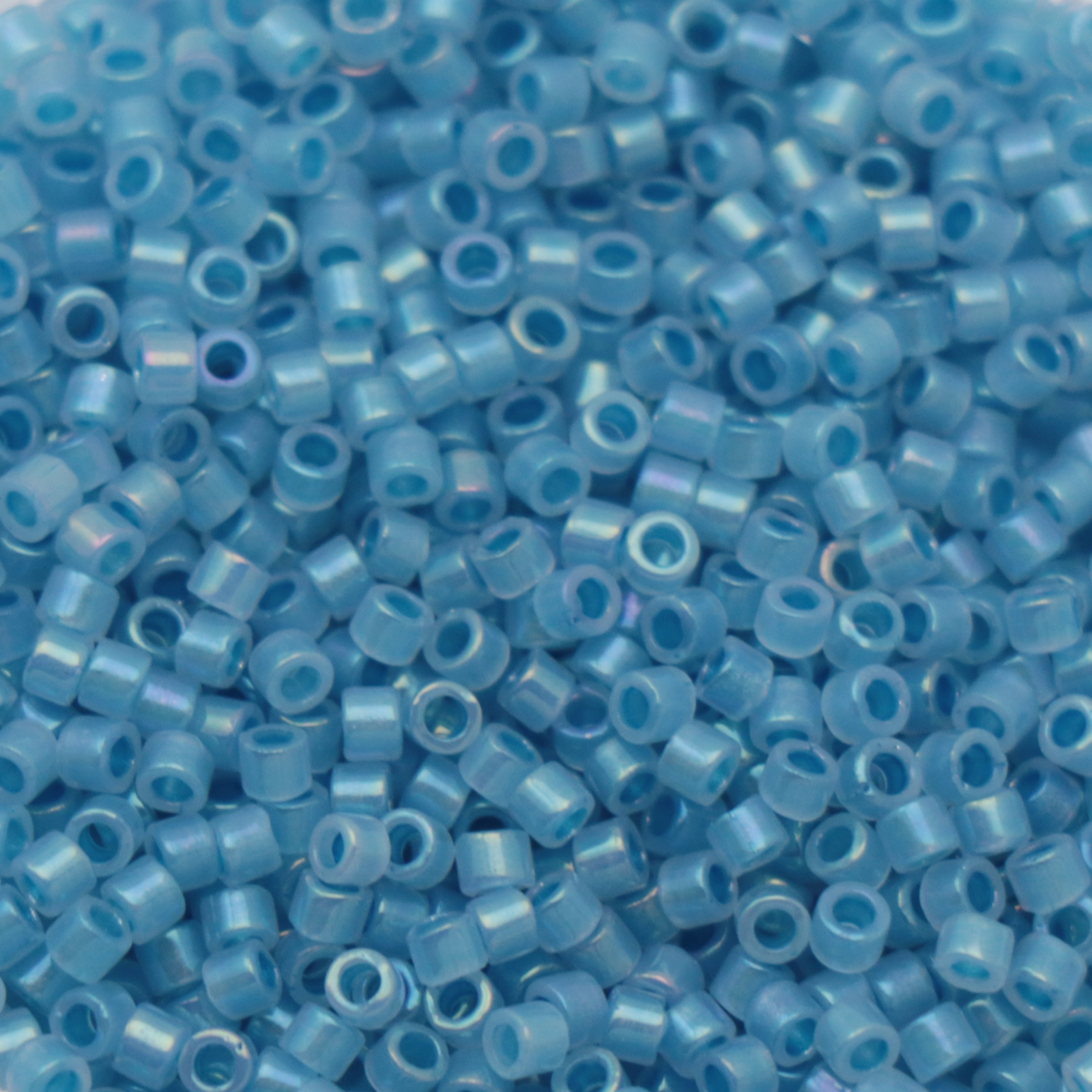 miyuki delica 11/0 - color-lined sparkling sky blue/opal ab | 8gr