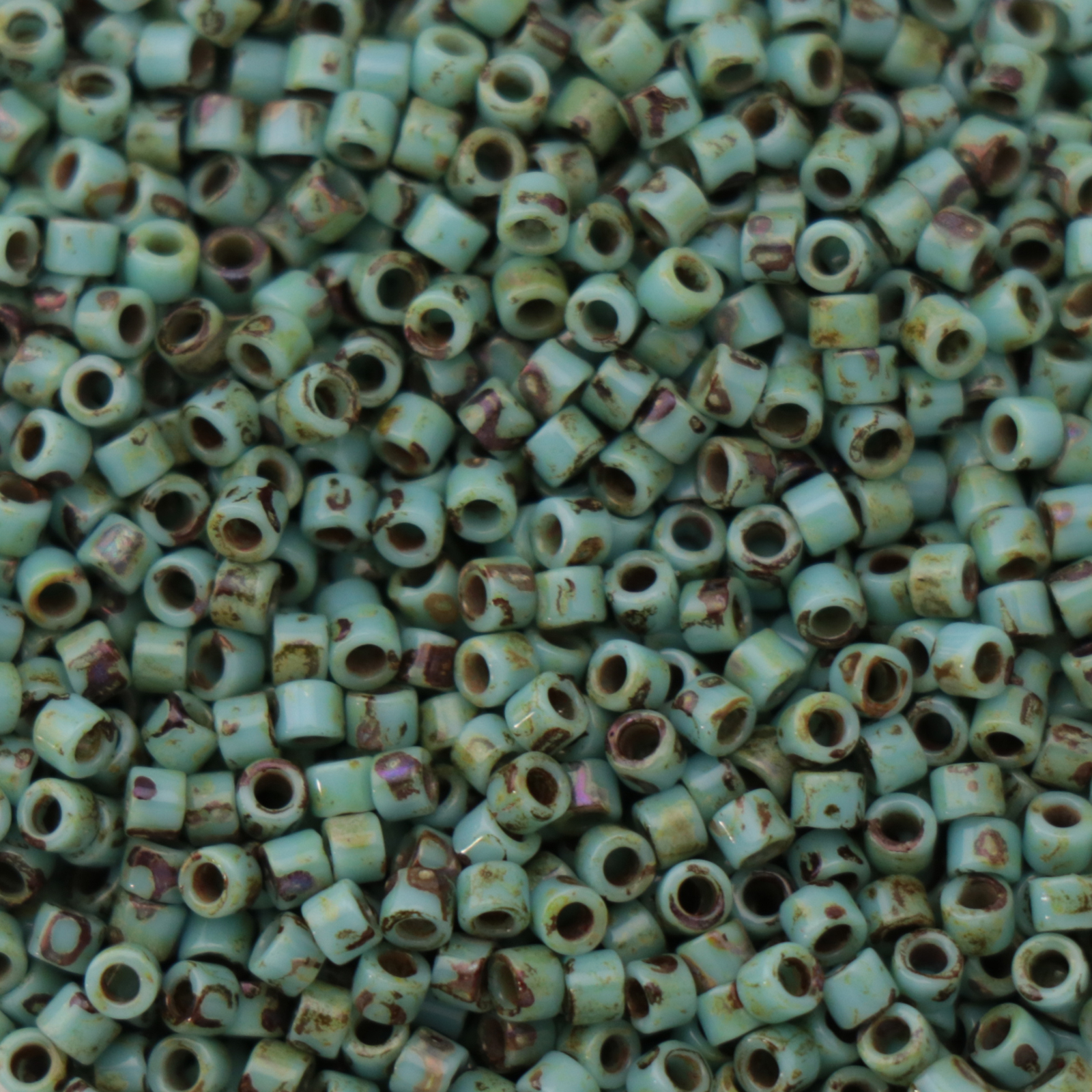miyuki delica 11/0 - opaque turquoise blue picasso | 8gr