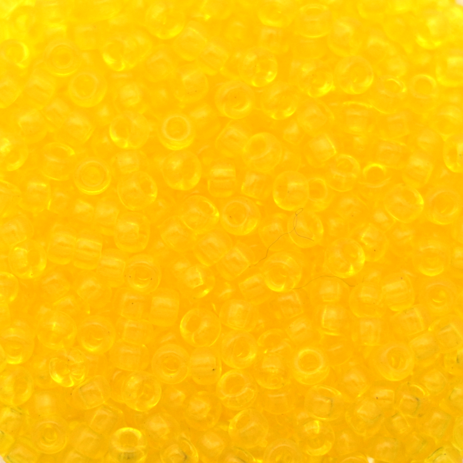 miyuki rocailles 11/0 - transparent yellow (136) | 10gr
