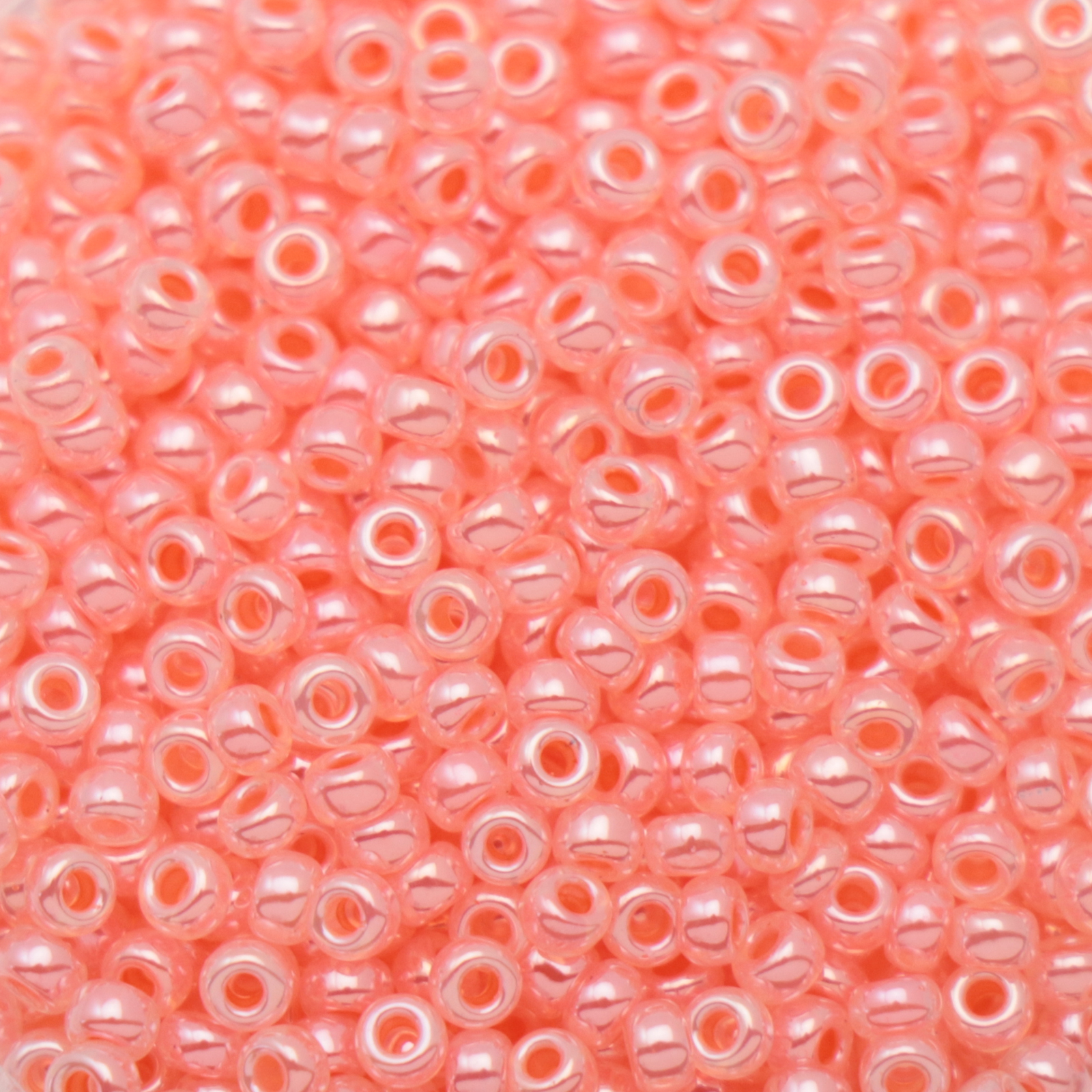 miyuki rocailles 11/0 - opaque ceylon salmon (539) | 10gr