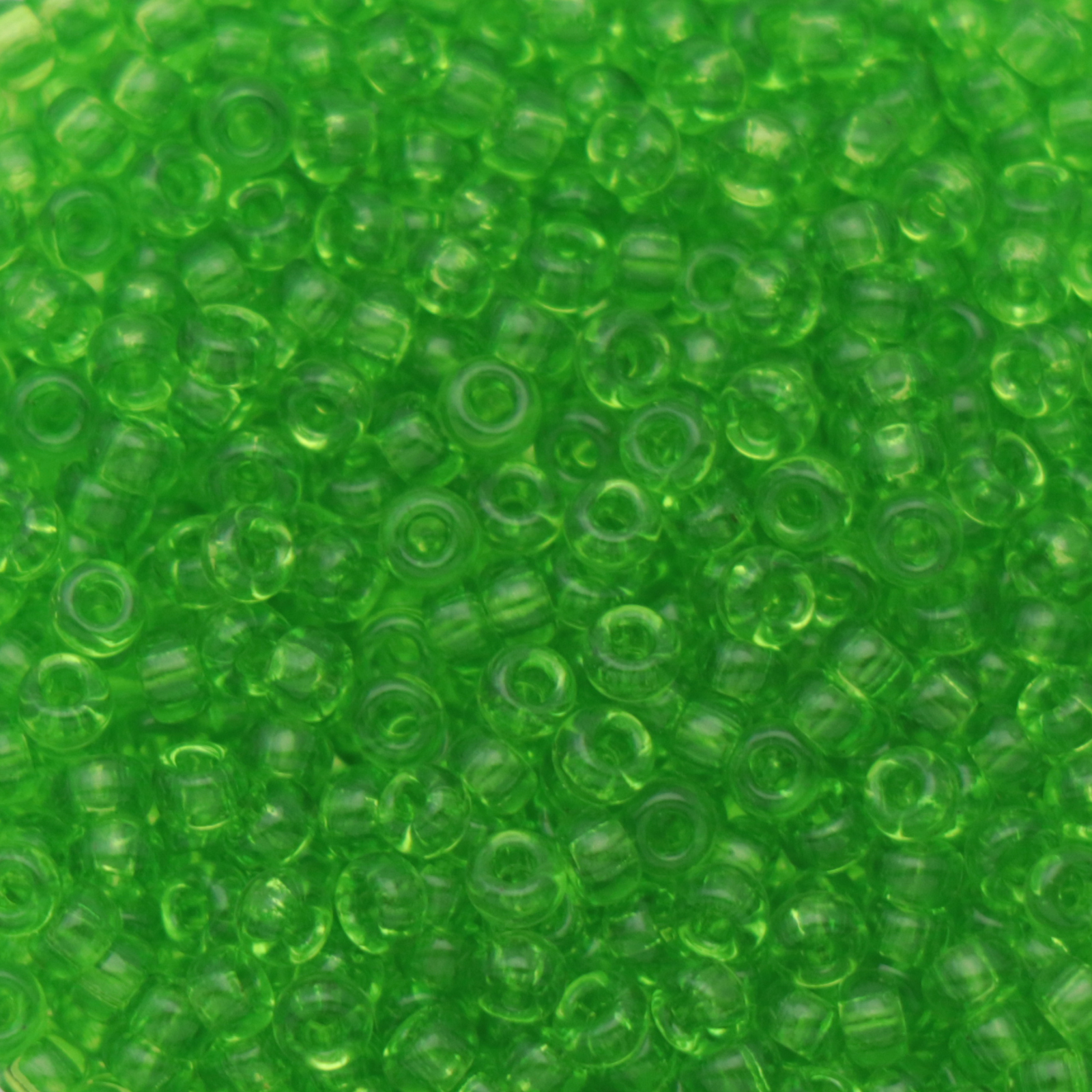 miyuki rocailles 11/0 - transparent lime (144) | 10gr