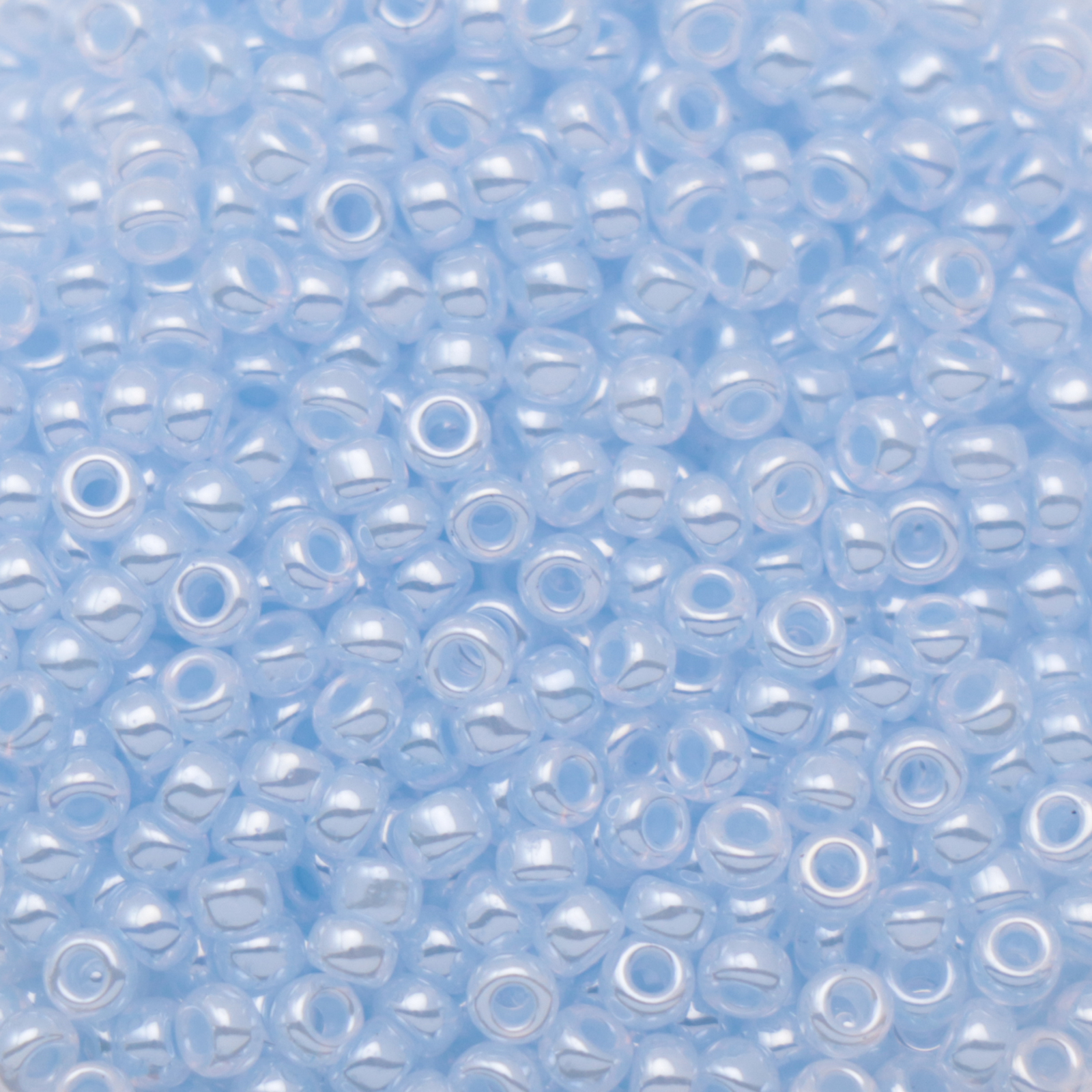 miyuki rocailles 11/0 - opaque ceylon sky blue (524) | 10gr