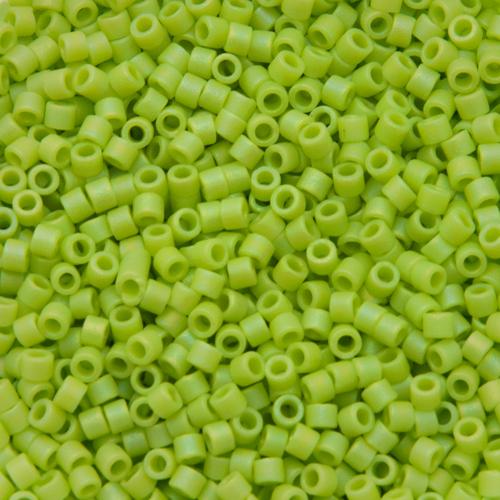 miyuki delica 11/0 - matte opaque chartreuse ab | 8gr