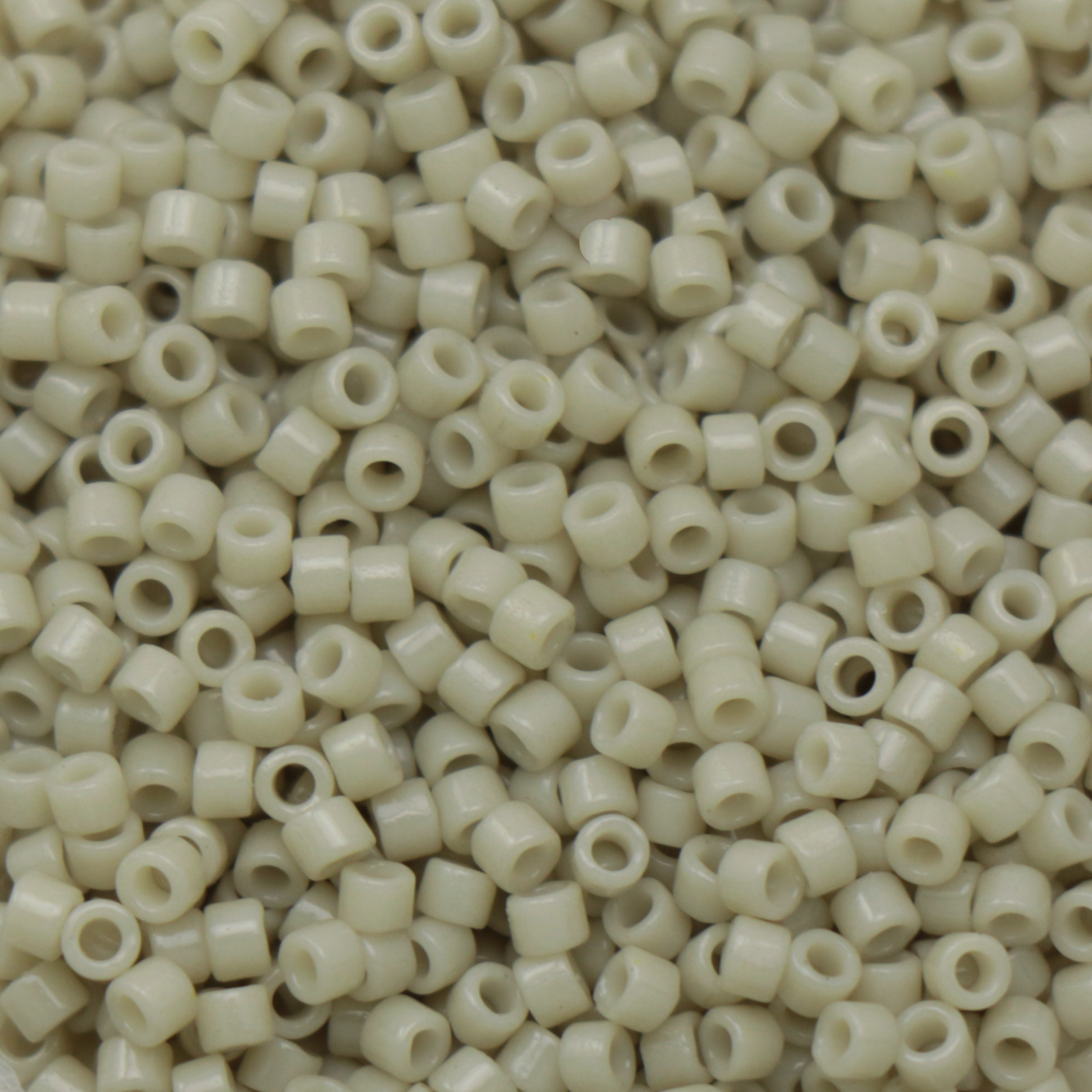 miyuki delica 11/0 - duracoat opaque off white | 8gr