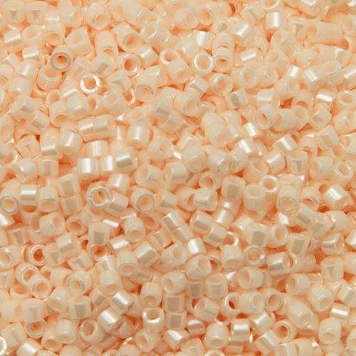 miyuki delica 11/0 - opaque bisque white luster | 8gr
