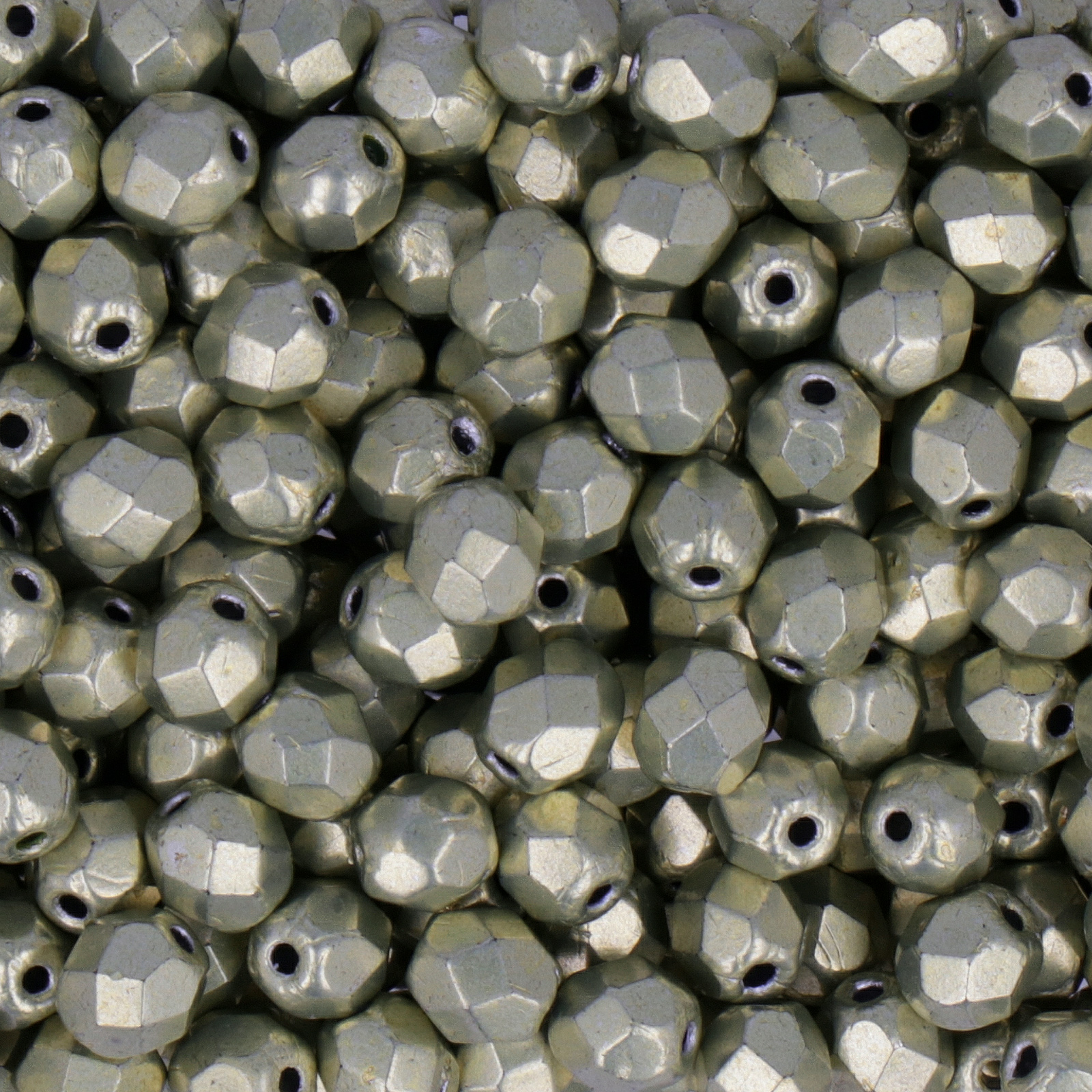 czech fire-polished round beads satured metallic limelight 4mm | 50pc