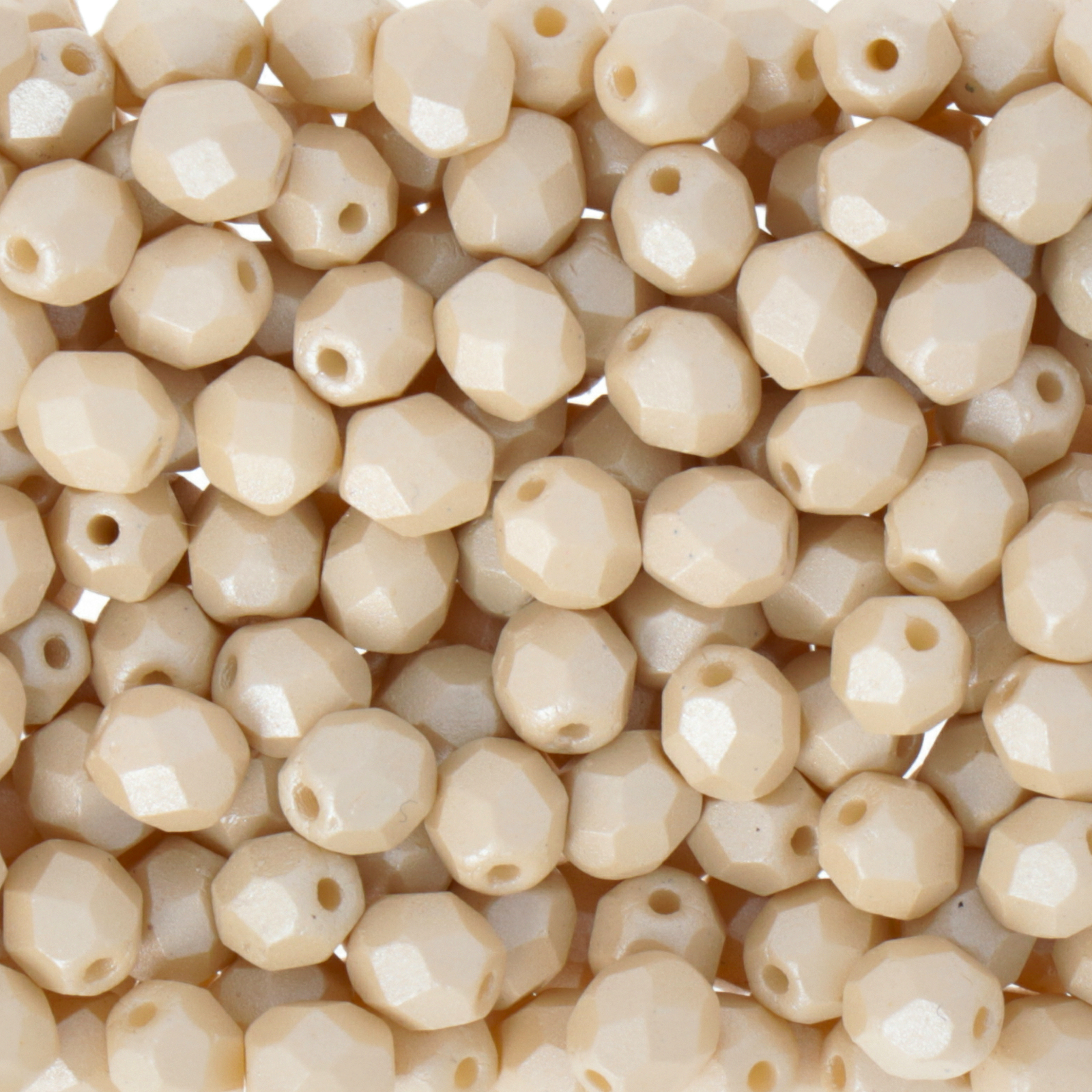 czech fire-polished round beads powdery beige 4mm | 50pc