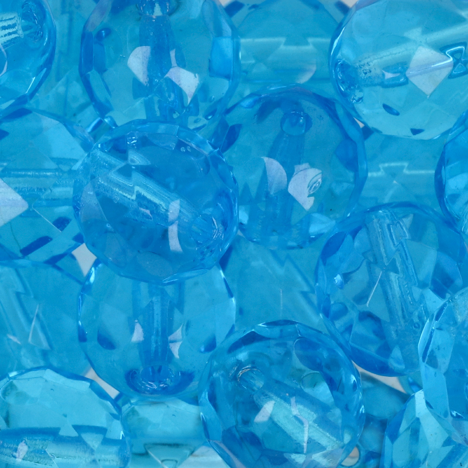 czech fire-polished round beads aquamarine 10mm | 10pc