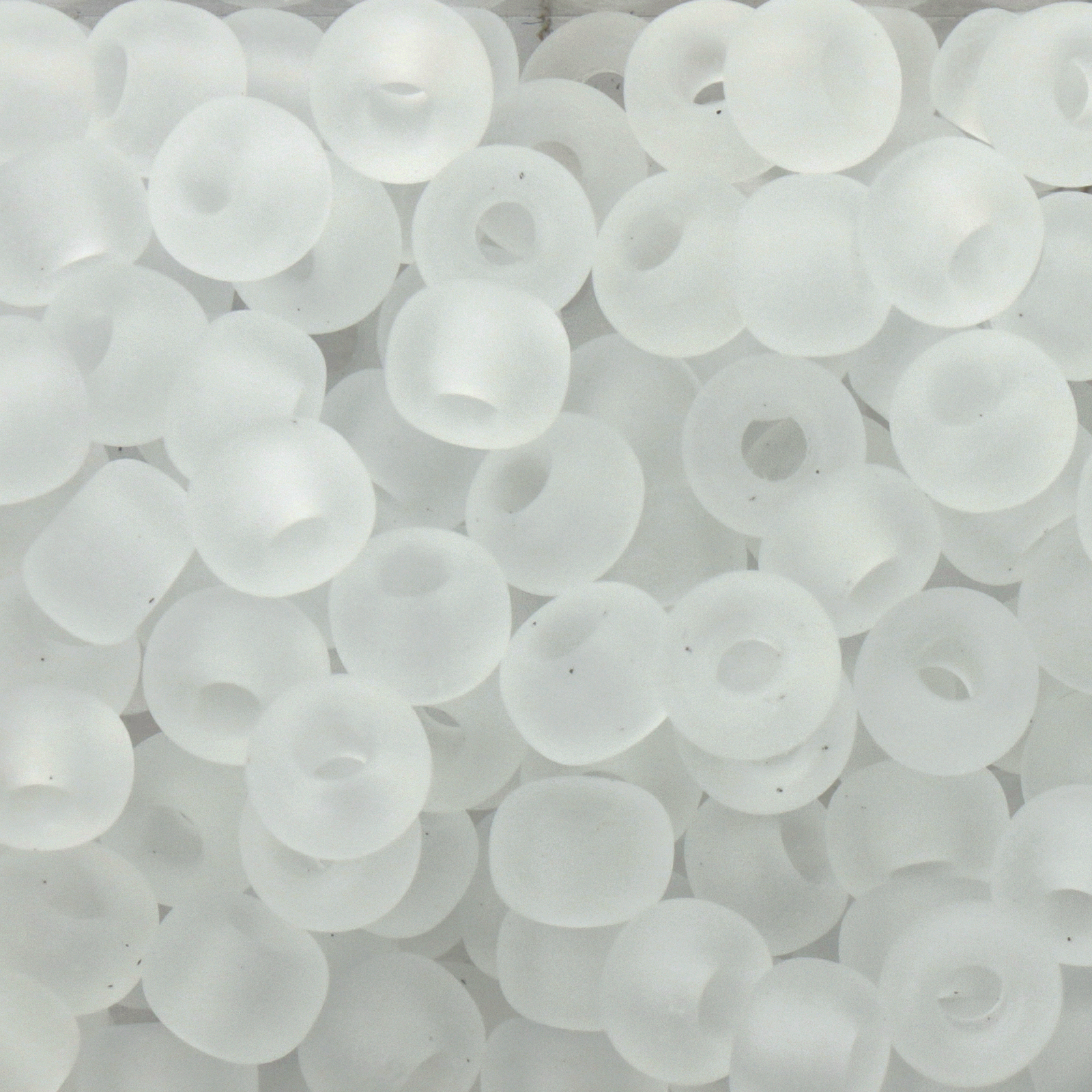 miyuki rocailles 5/0 - matte crystal (131f) | 10gr