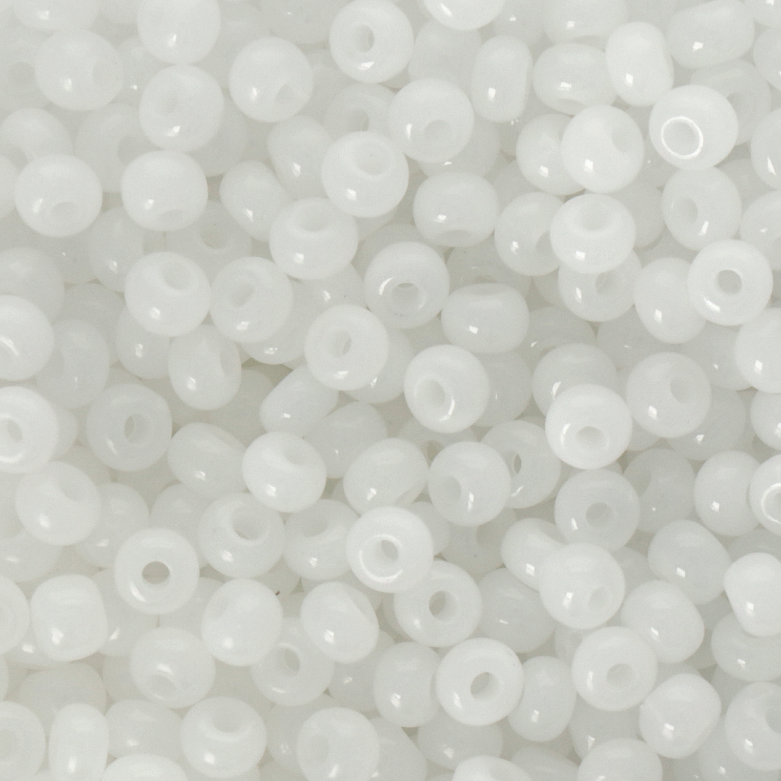 sattperlen preciosa rocailles 4/0 opal white | 20gr