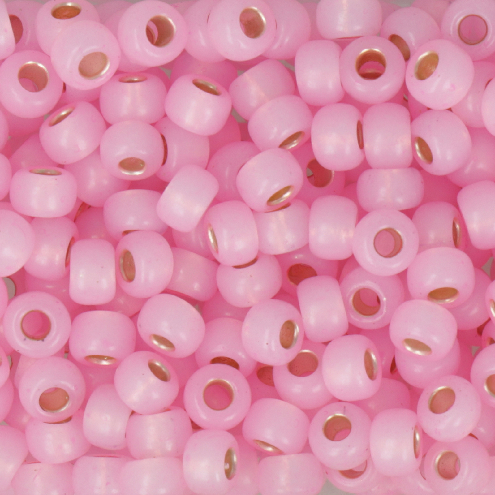miyuki rocailles 6/0 - dyed silver-lined alabaster pink (643) | 10gr
