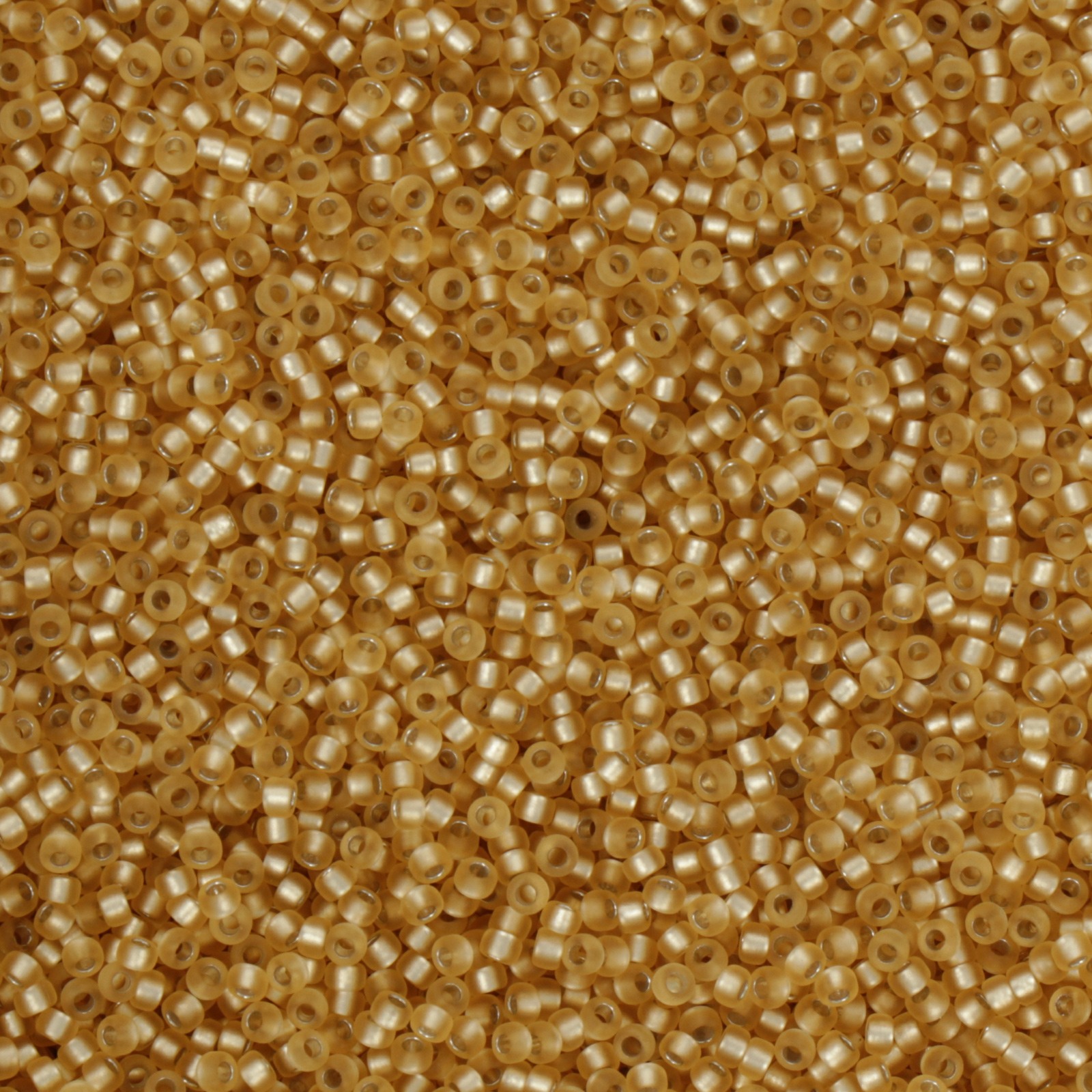 miyuki rocailles 15/0 - matte silver-lined gold (3f) | 10gr