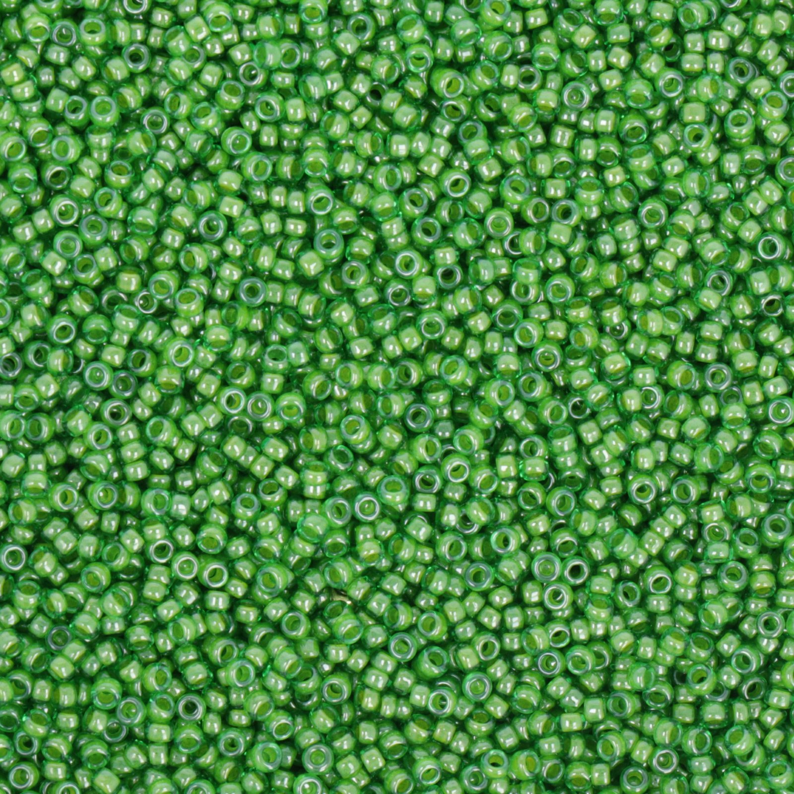miyuki rocailles 15/0 - color-lined pea green luster (2240) | 10gr