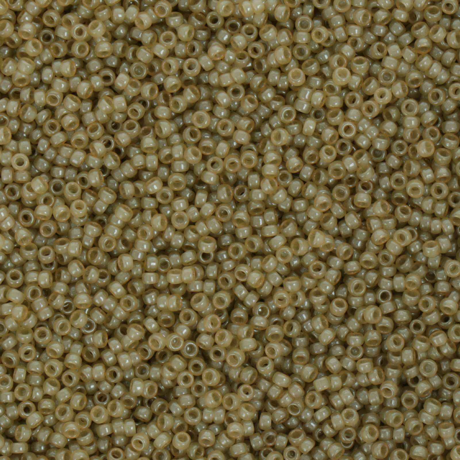 miyuki rocailles 15/0 - celery traslucent (2374) | 10gr