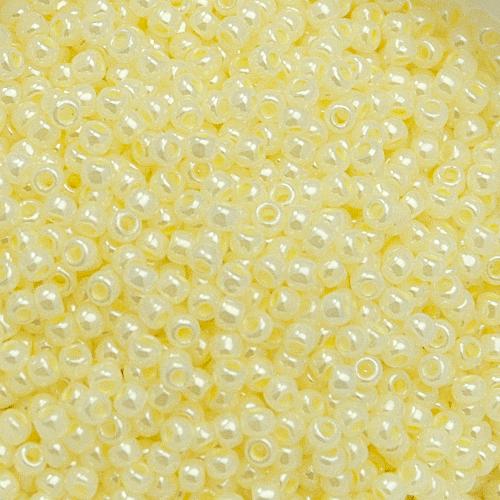 rocaille toho seed beads 11/0 - ceylon banana cream (142) | 10gr