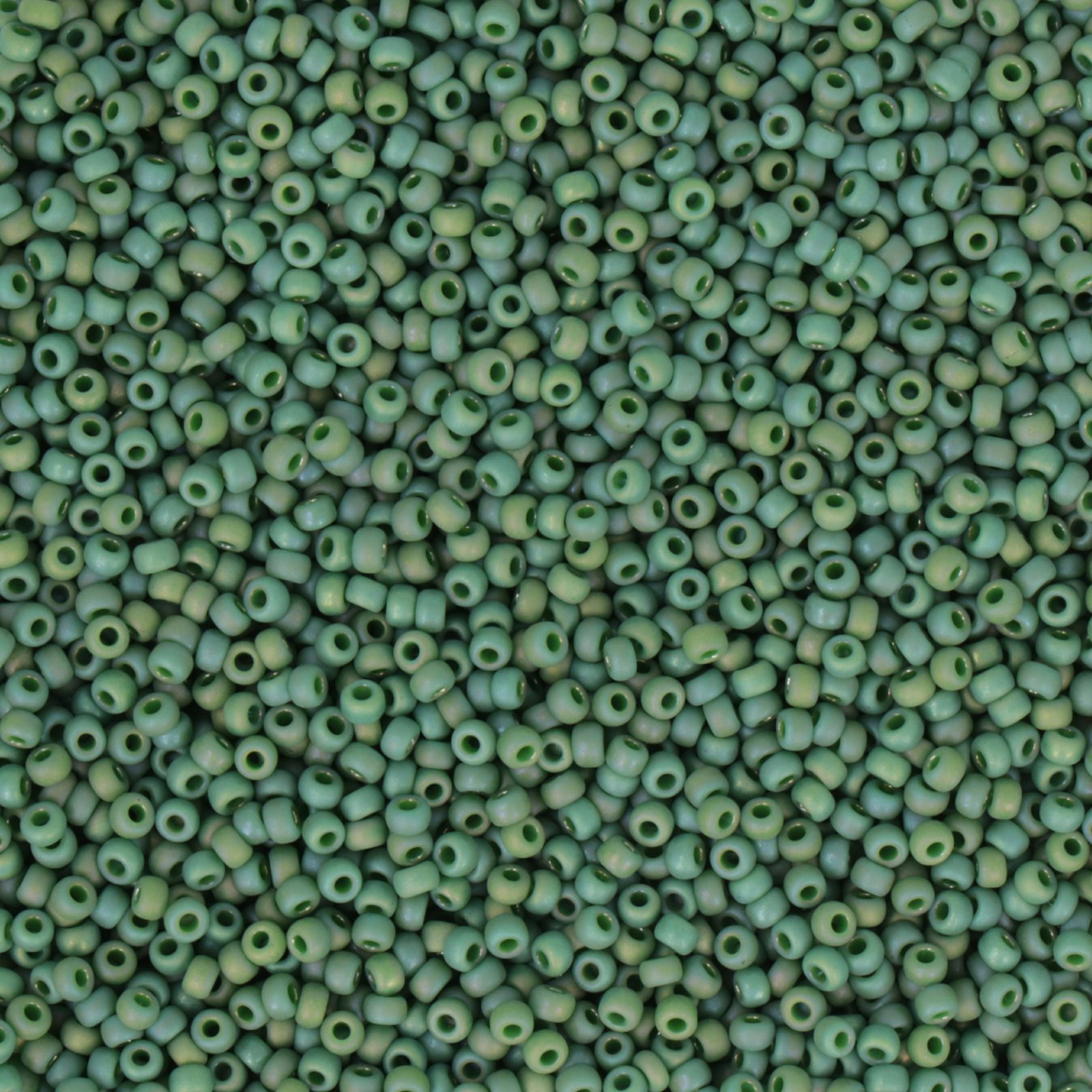 miyuki rocailles 11/0 - opaque glazed frosted rainbow green (4699) | 10gr