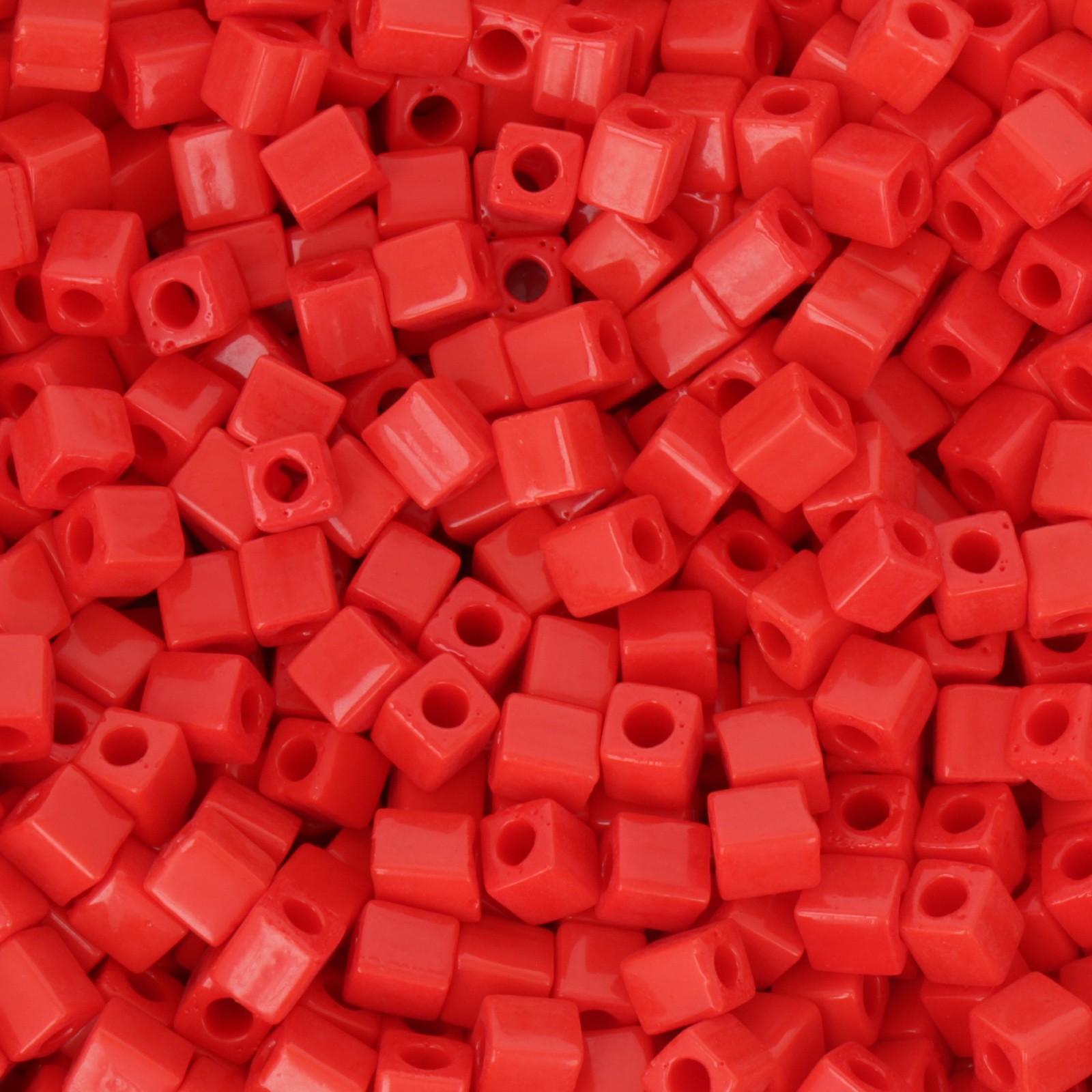 miyuki square beads opaque red (407) 4mm | 10gr