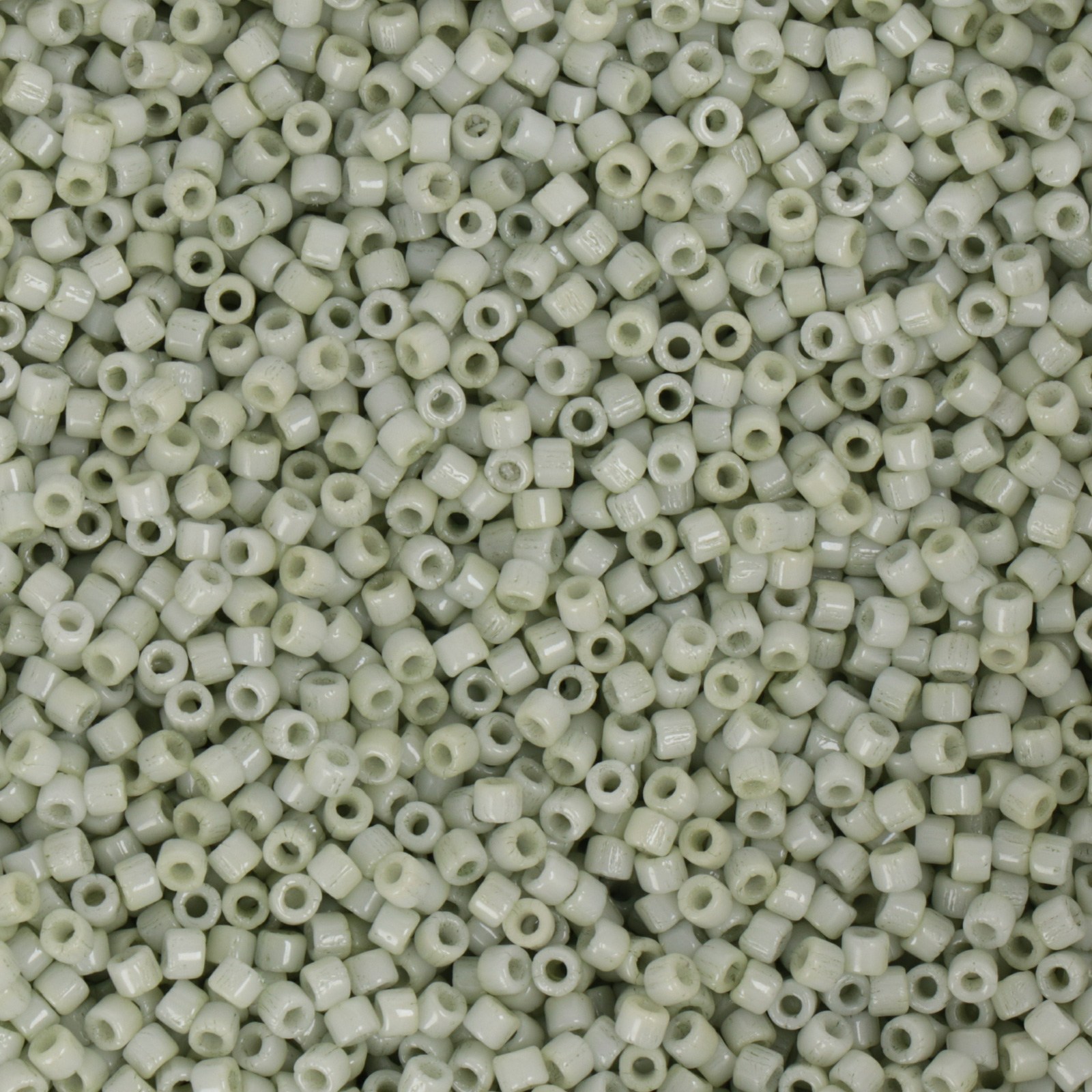 cylinder matubo 10/0 opaque luster luster light green | 5gr