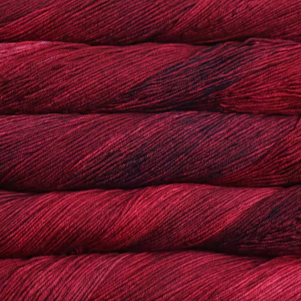 malabrigo arroyo - cereza (033) - 100gr (306mt) | 1st