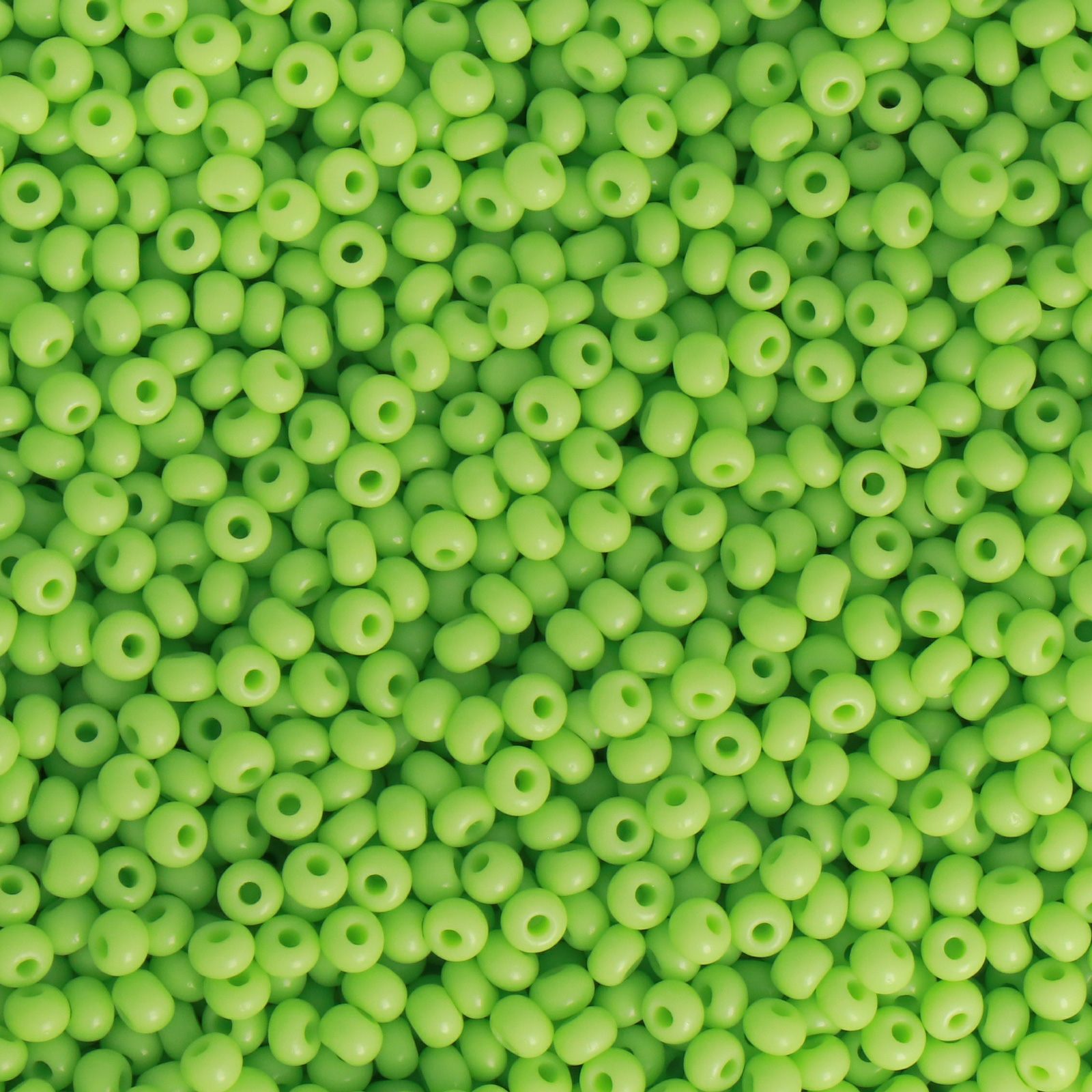 preciosa seed bead rocailles 9/0 opaque light lime | 40gr