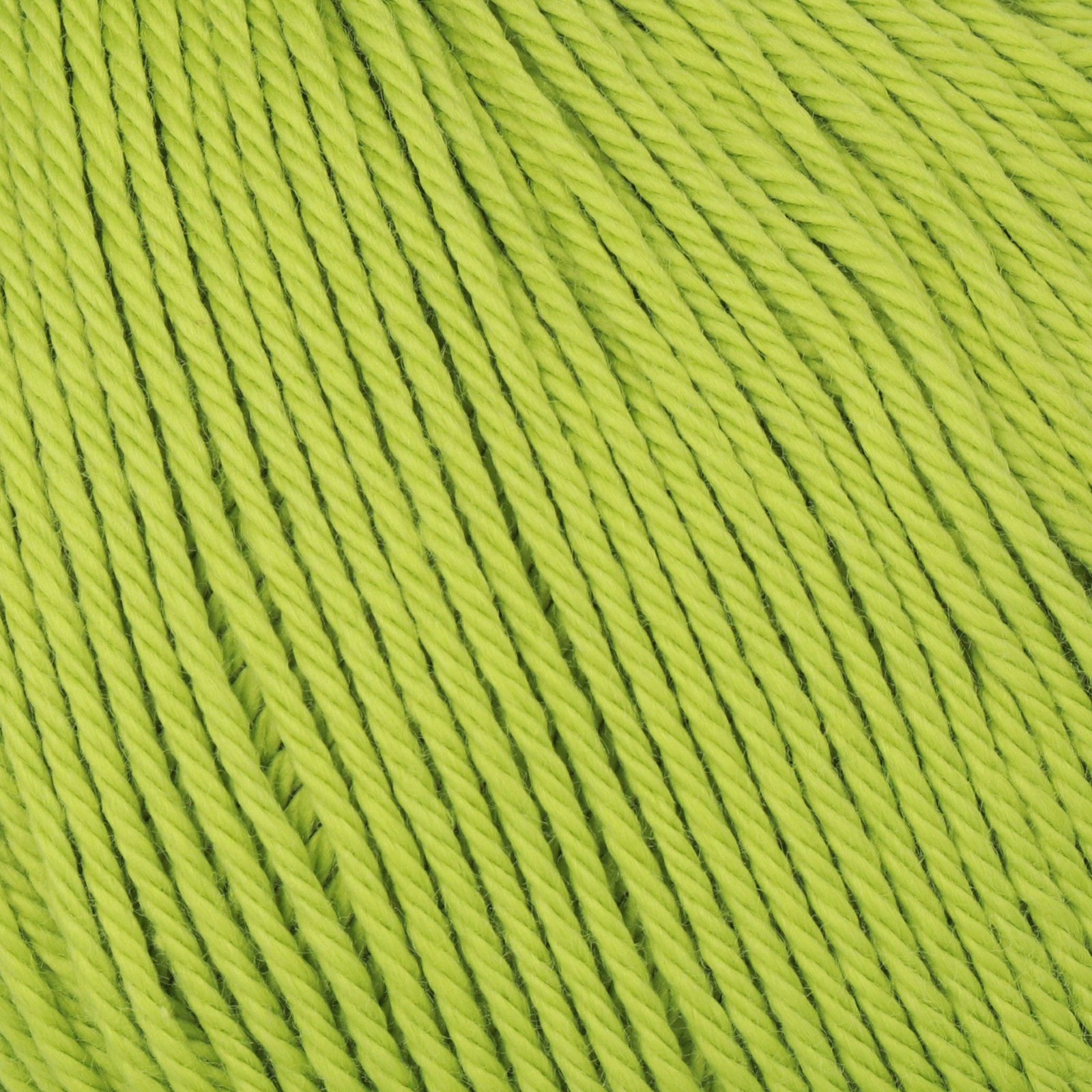 basic cotton mondial - avocado (048) - 50gr (110mt) | 1pc