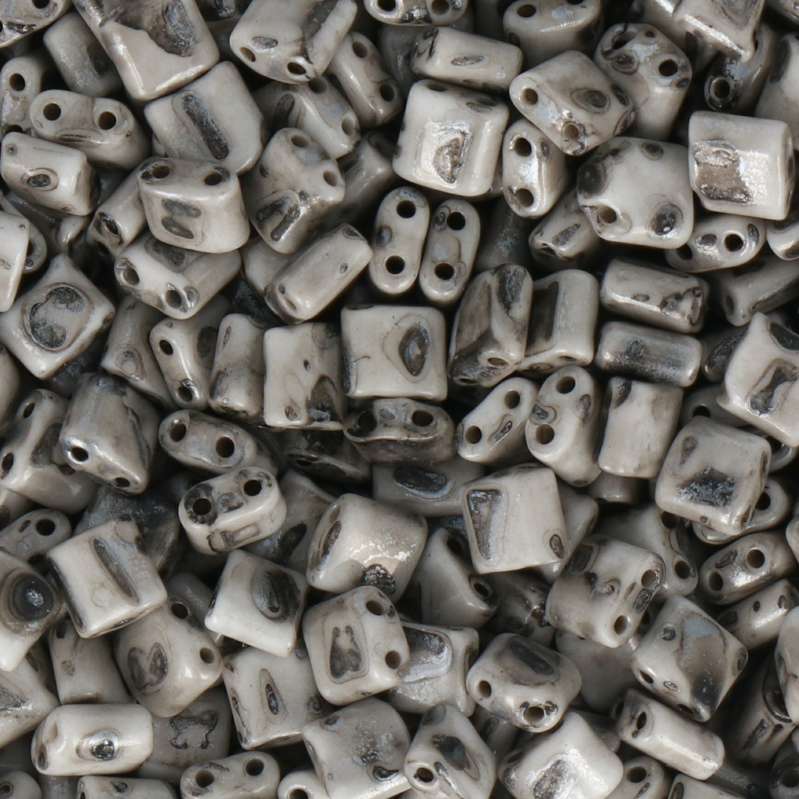 karo preciosa beads charcoal spotted 5mm | 20gr