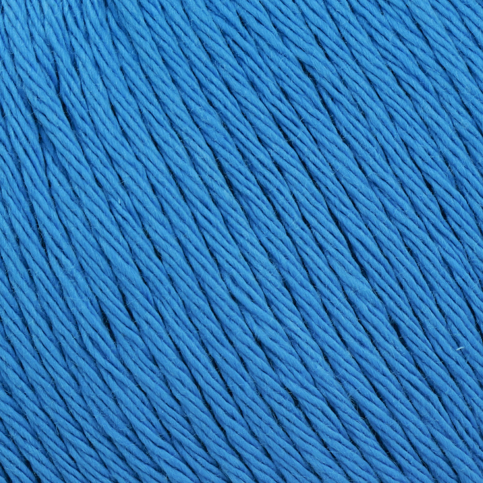 basic cotton plus mondial - capri (214) - 100gr (130mt) | 1pc