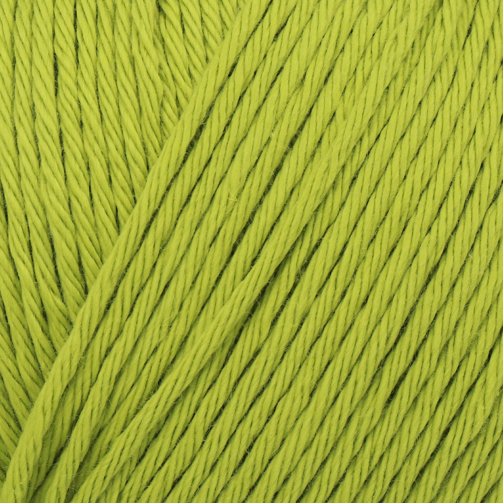 basic cotton plus mondial - avocado (048) - 100gr (130mt) | 1pc