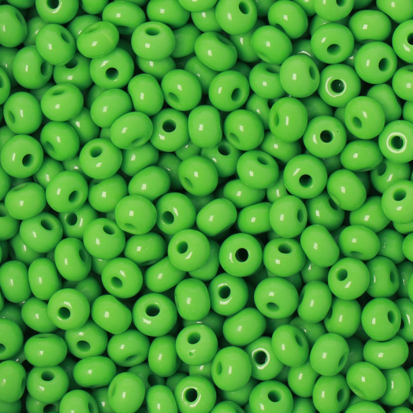 preciosa seed bead rocailles 4/0 opaque green | 20gr